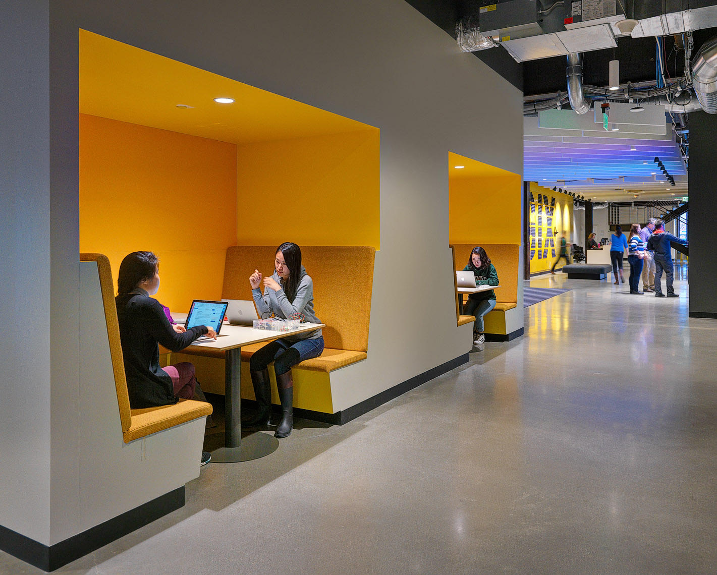 GIX University of Washington | Maylone Architectural Photo