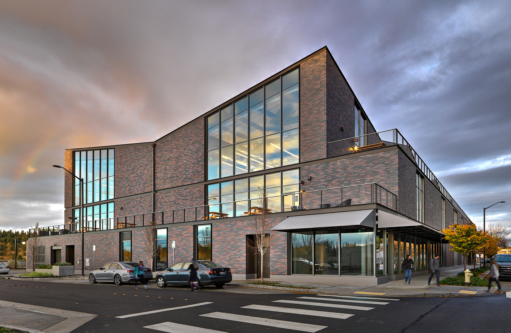 GIX University of Washington | Maylone Architectural Photo