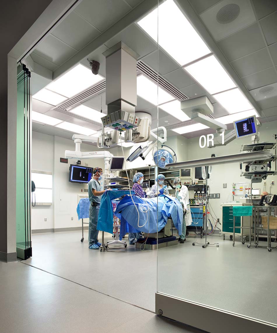 William Beaumont Hospital | Maylone Architectural Photo